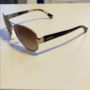 Coach Horse and carriage sunglasses